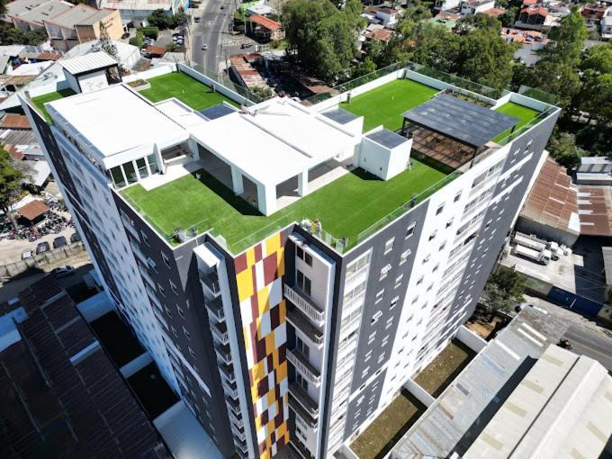 Torre Pamplona 402 -Nuevo Y Comodo- Apartamento Guatemala City Exterior photo